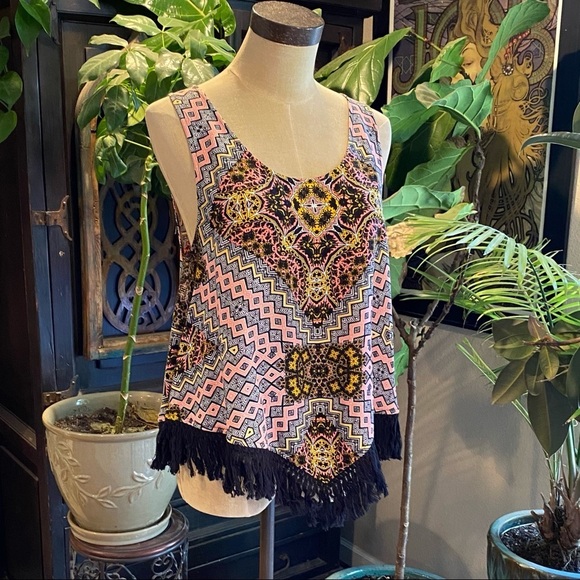 Revolve Aztec print fringed tank top - Picture 3 of 11
